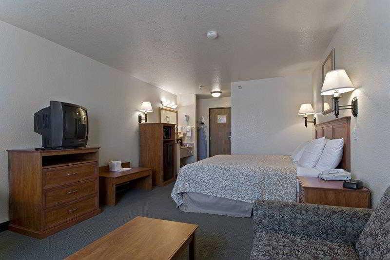 Quality Inn אלפיין מראה חיצוני תמונה